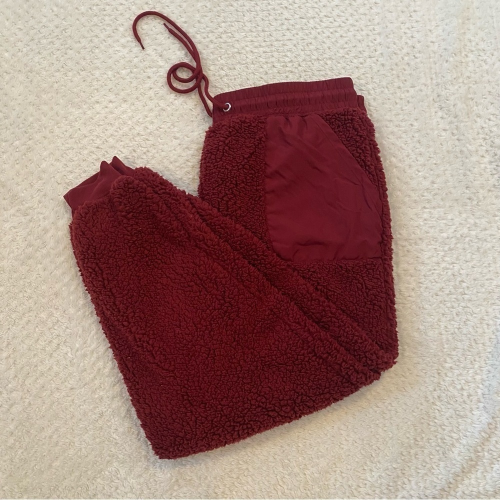 BURGUNDY, Sherpa joggers